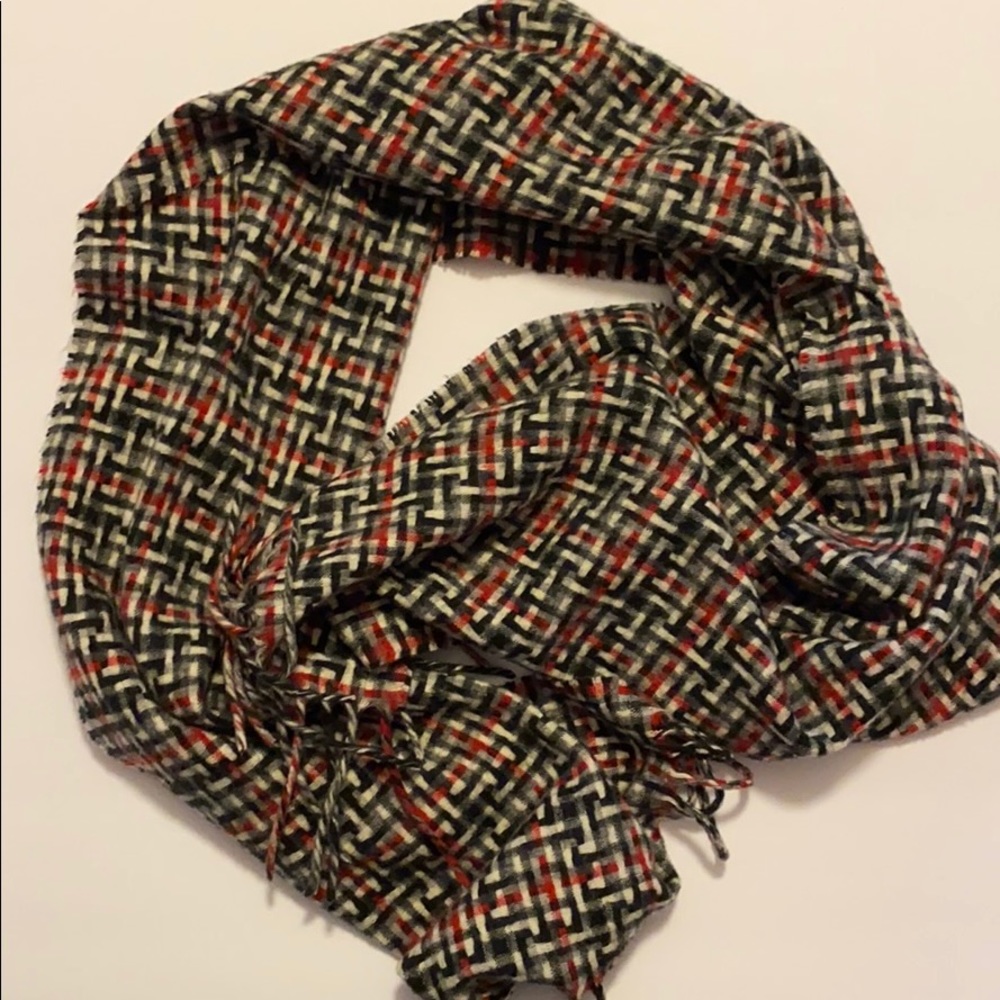 cashmink scarf warm and soft red black fringe